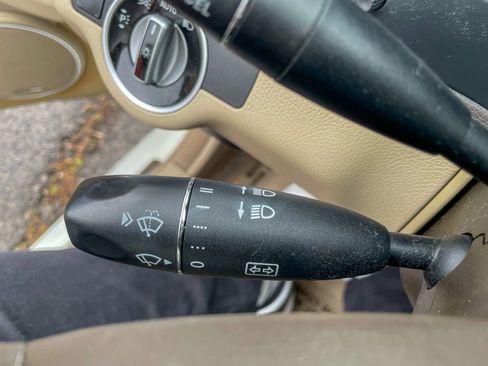 Used 2012 Mercedes-Benz C 300 4MATIC Sedan image 27