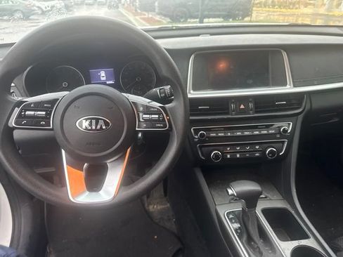 Used 2020 Kia Optima LX FWD image 13