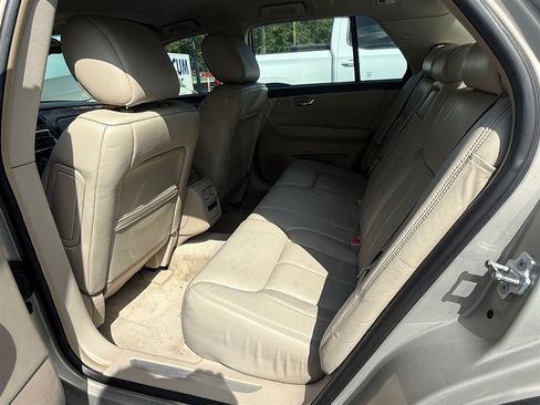 Used 2009 Cadillac DTS FWD image 12