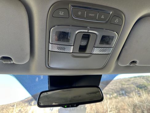 Used 2022 Kia Telluride EX w/ EX Premium Package image 17