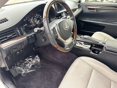 Used 2014 Lexus ES 350 image 20