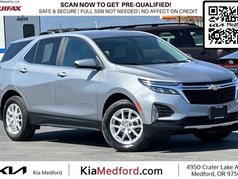 Used 2023 Chevrolet Equinox LT image 1