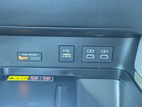 New 2026 Toyota Camry SE FWD image 19