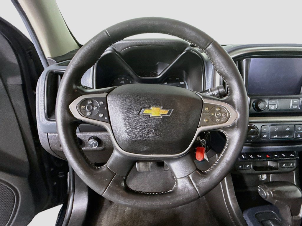 Used 2021 Chevrolet Colorado Z71 w/ Safety Package AWD/4WD image 12