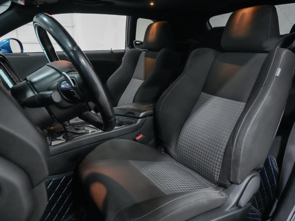 Used 2020 Dodge Challenger R/T w/ Blacktop Package RWD image 13