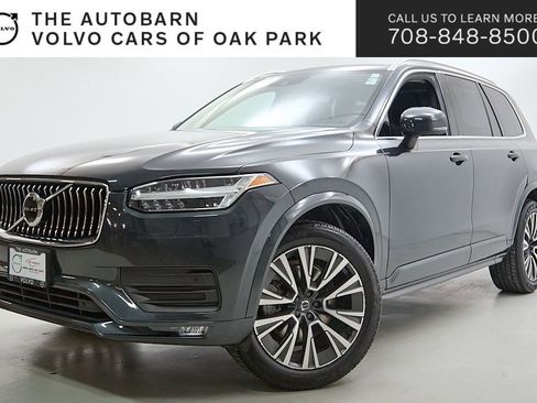 Used 2021 Volvo XC90 T6 Momentum w/ Climate Package image 1