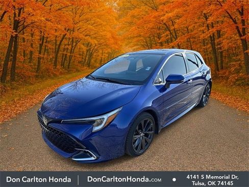 Used 2025 Toyota Corolla XSE image 3