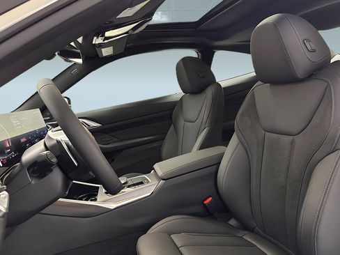 New 2026 BMW 430i Coupe w/ Parking Assistance Package image 21