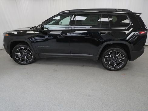 New 2026 Jeep Cherokee Overland AWD/4WD image 14