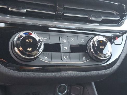New 2026 Buick Envista Sport Touring w/ Convenience I Package FWD image 22