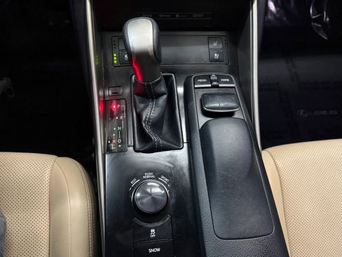 Used 2014 Lexus IS 350 w/ Navigation Package image 33
