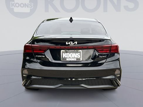Used 2023 Kia Forte GT-Line w/ GT-Line Premium Package FWD image 5