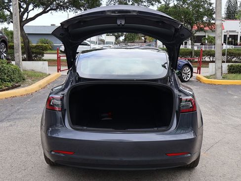 Used 2023 Tesla Model 3 Standard Range RWD image 19