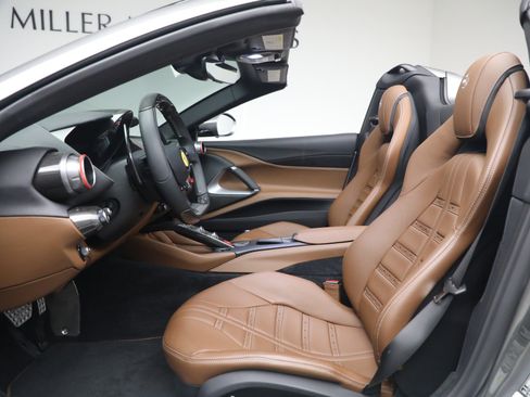 Certified 2021 Ferrari 812 GTS RWD image 14