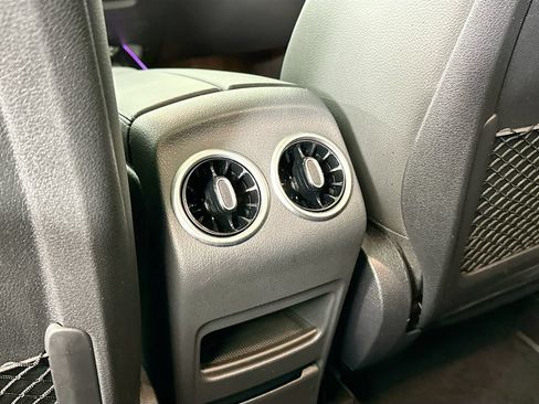 Certified 2023 Mercedes-Benz GLB 250 image 24