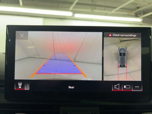 Used 2024 Audi SQ5 Premium Plus image 26