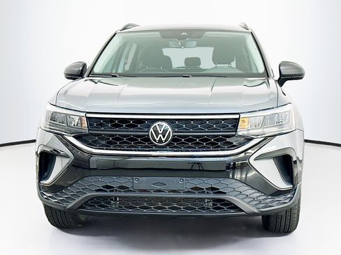 Used 2024 Volkswagen Taos S AWD/4WD image 2
