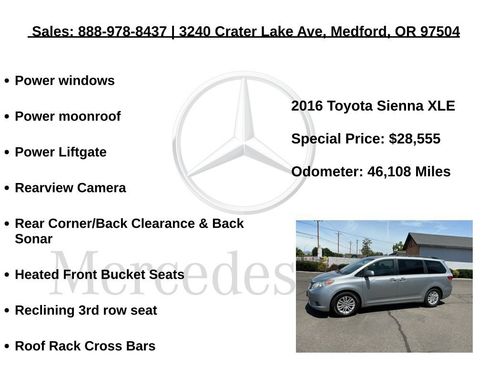 Used 2016 Toyota Sienna XLE w/ XLE Navigation Package FWD image 12