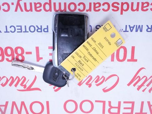 Used 2015 Chevrolet Colorado Z71 image 40