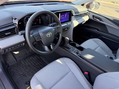 New 2025 Toyota Camry LE image 11