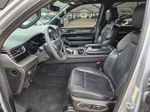 Used 2022 Jeep Wagoneer Series II image 10