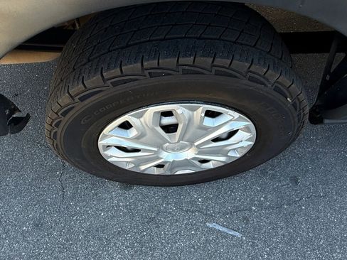 Used 2015 Ford Transit 350 XLT image 16