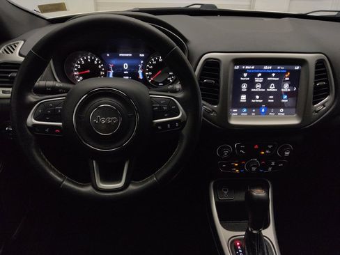 Used 2021 Jeep Compass Latitude w/ Driver Assistance Group FWD image 22