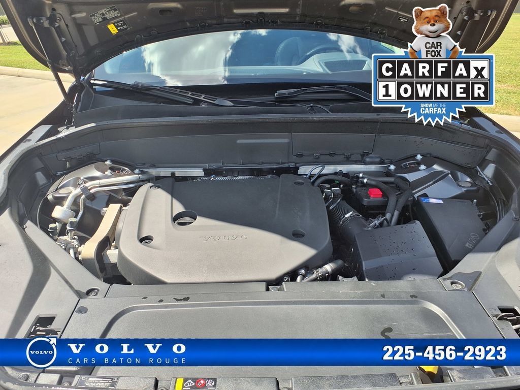 Certified 2024 Volvo XC90 B6 Ultimate w/ Protection Package Premier AWD/4WD image 39