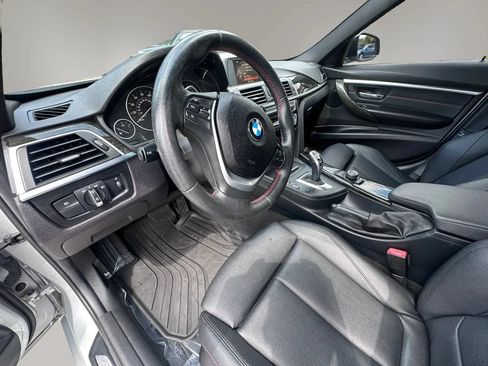 Used 2017 BMW 330i xDrive Sedan AWD/4WD image 12