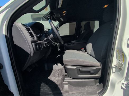 Used 2024 RAM 2500 Tradesman w/ Safety Group AWD/4WD image 10