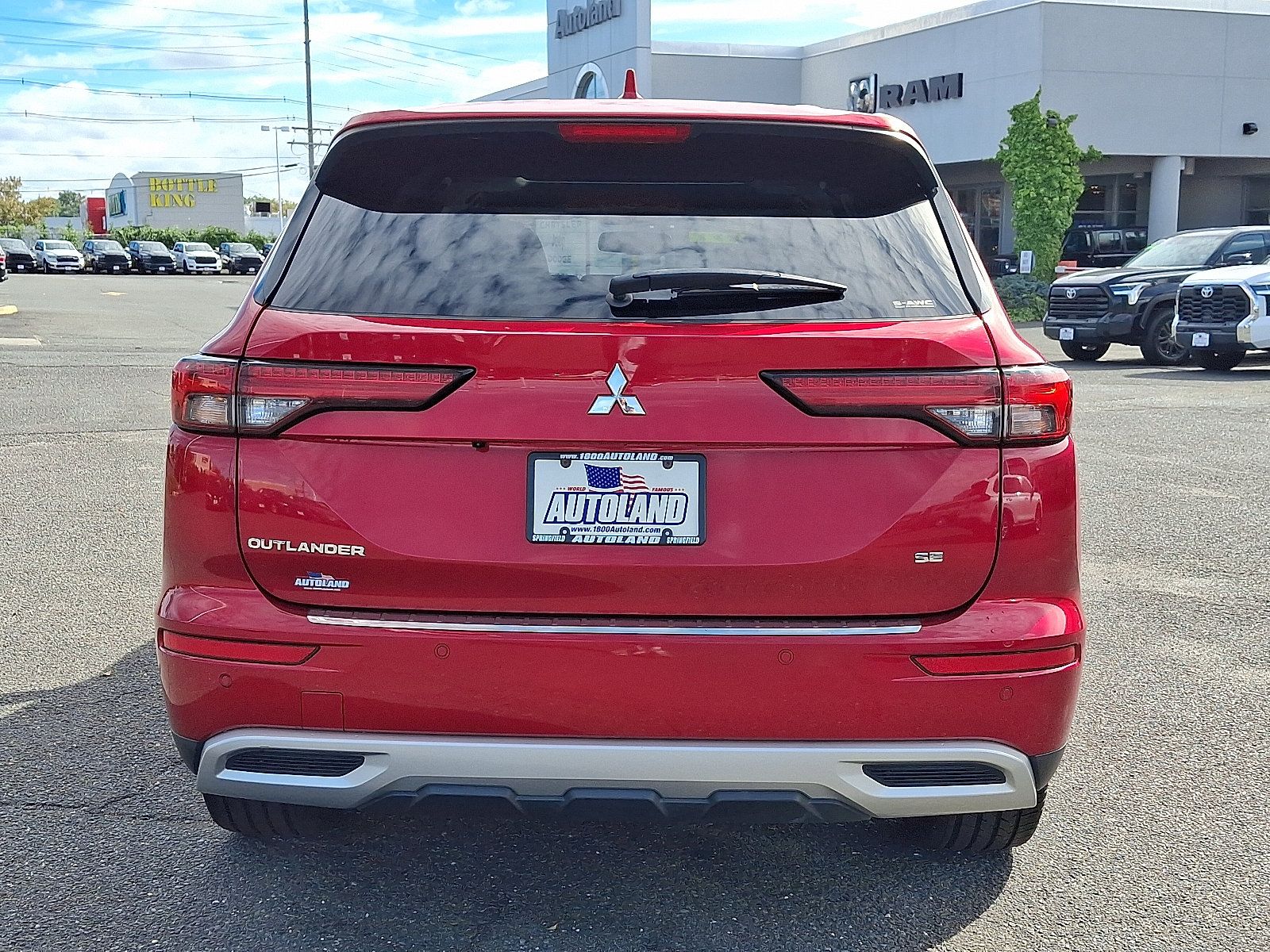 Used 2022 Mitsubishi Outlander SE AWD/4WD image 6