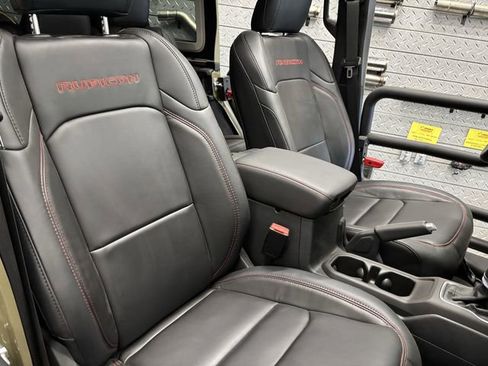 New 2025 Jeep Wrangler Unlimited Rubicon w/ Safety Group AWD/4WD image 11