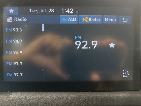 Used 2020 Hyundai Sonata SE FWD image 25