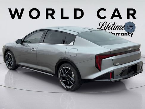 New 2025 Kia K4 GT-Line image 5