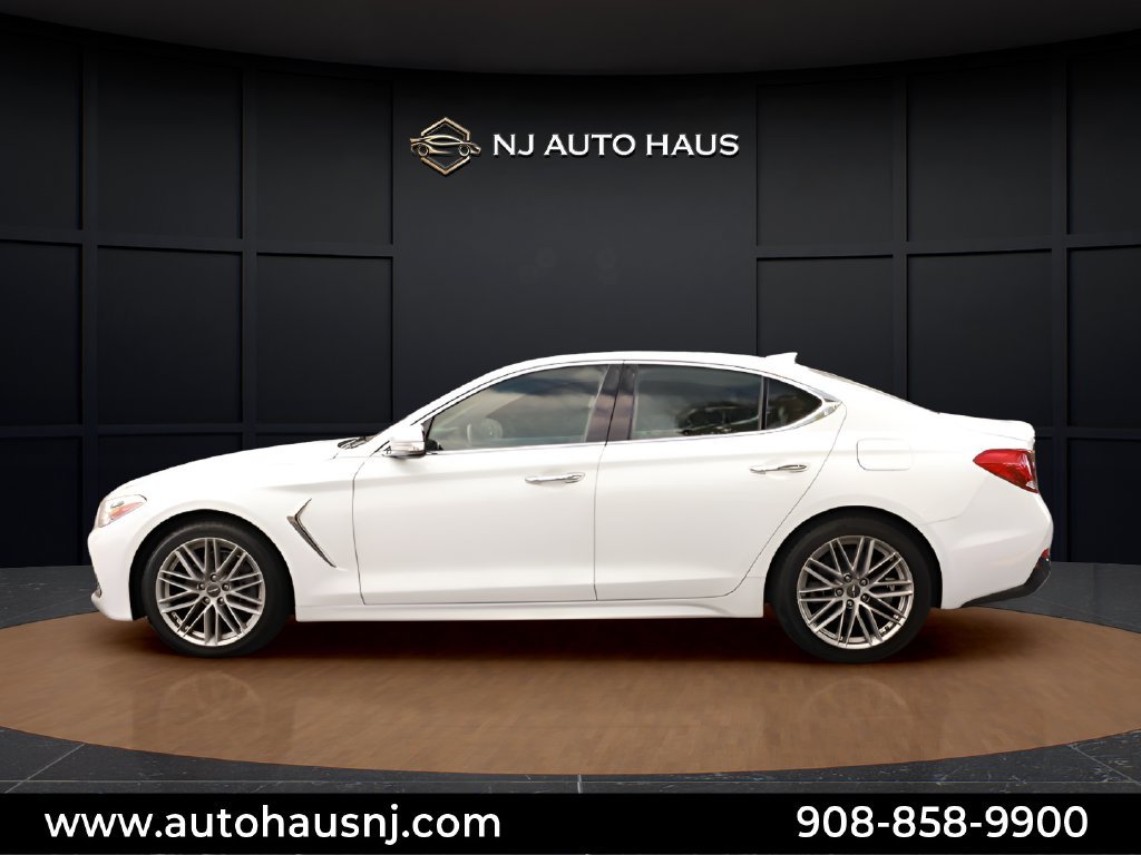 Used 2020 Genesis G70 2.0T w/ Elite Package RWD image 10