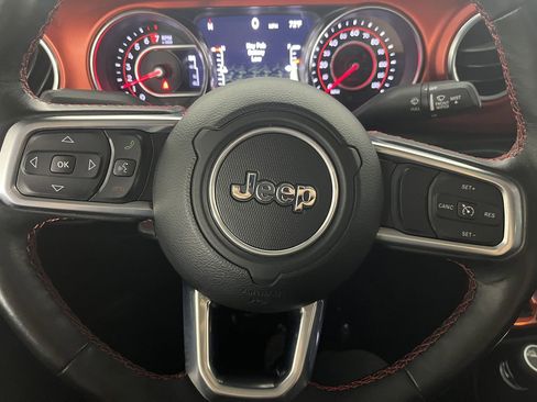 Used 2020 Jeep Gladiator Rubicon image 23