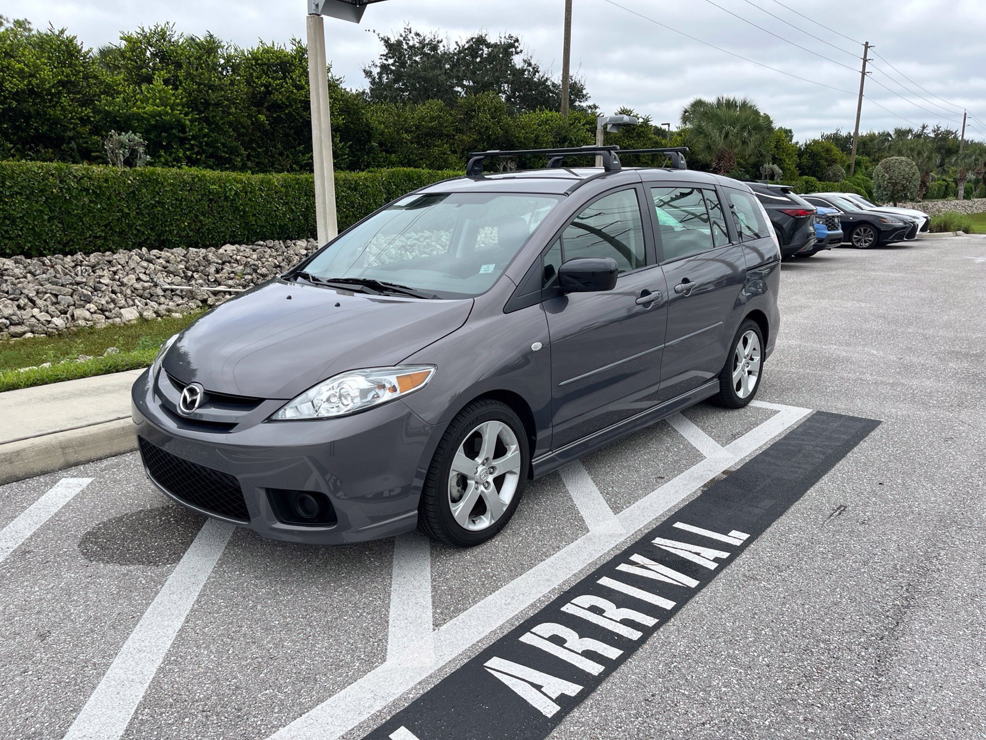 Used 2007 MAZDA MAZDA5 Sport w/ Popular Equipment Pkg FWD image 1