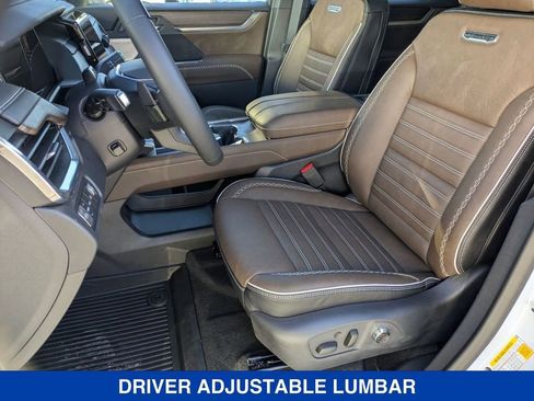 New 2026 GMC Acadia Denali Ultimate w/ LPO, Floor Liner Package image 15