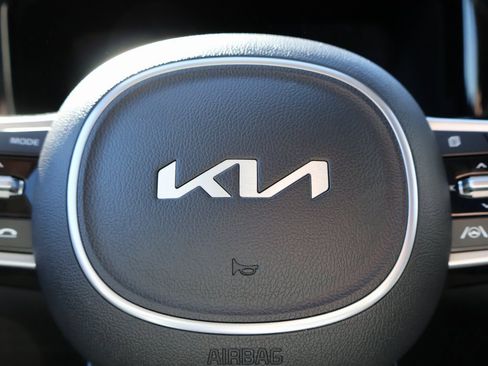 Used 2022 Kia Sorento X-Line EX image 29