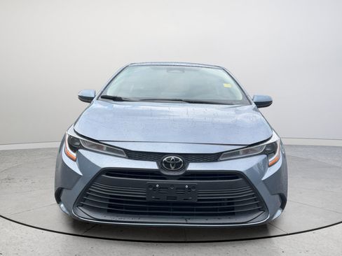 Used 2024 Toyota Corolla LE FWD image 4