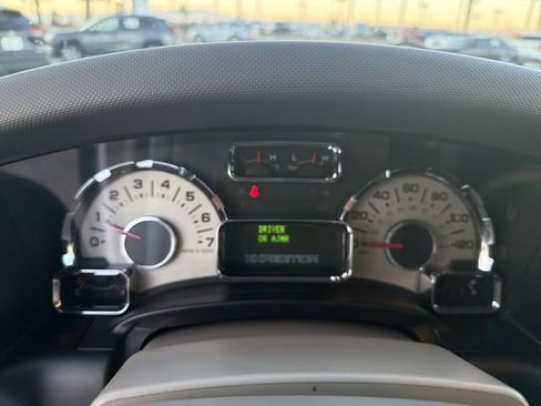 Used 2014 Ford Expedition Limited w/ Equipment Group 301A image 12