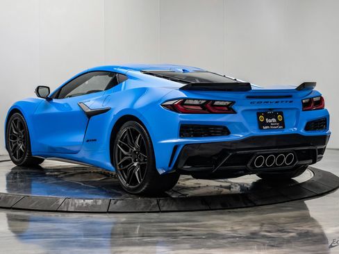Used 2024 Chevrolet Corvette Z06 w/ Battery Protection Package RWD image 14