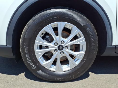 Used 2023 Ford Escape Active w/ Tech Pack #1 AWD/4WD image 11