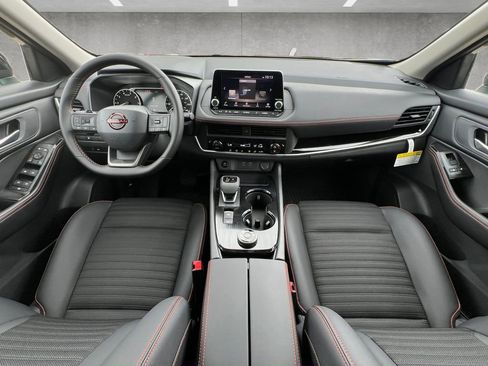 New 2026 Nissan Rogue SV AWD/4WD image 21