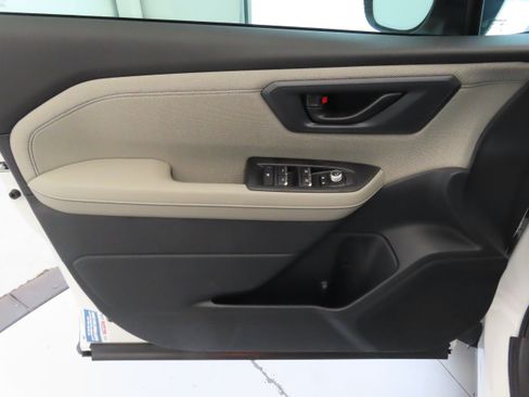 New 2026 Subaru Forester Premium AWD/4WD image 10