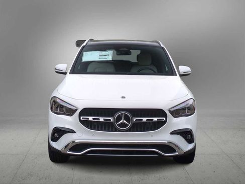 Used 2026 Mercedes-Benz GLA 250 4MATIC image 3