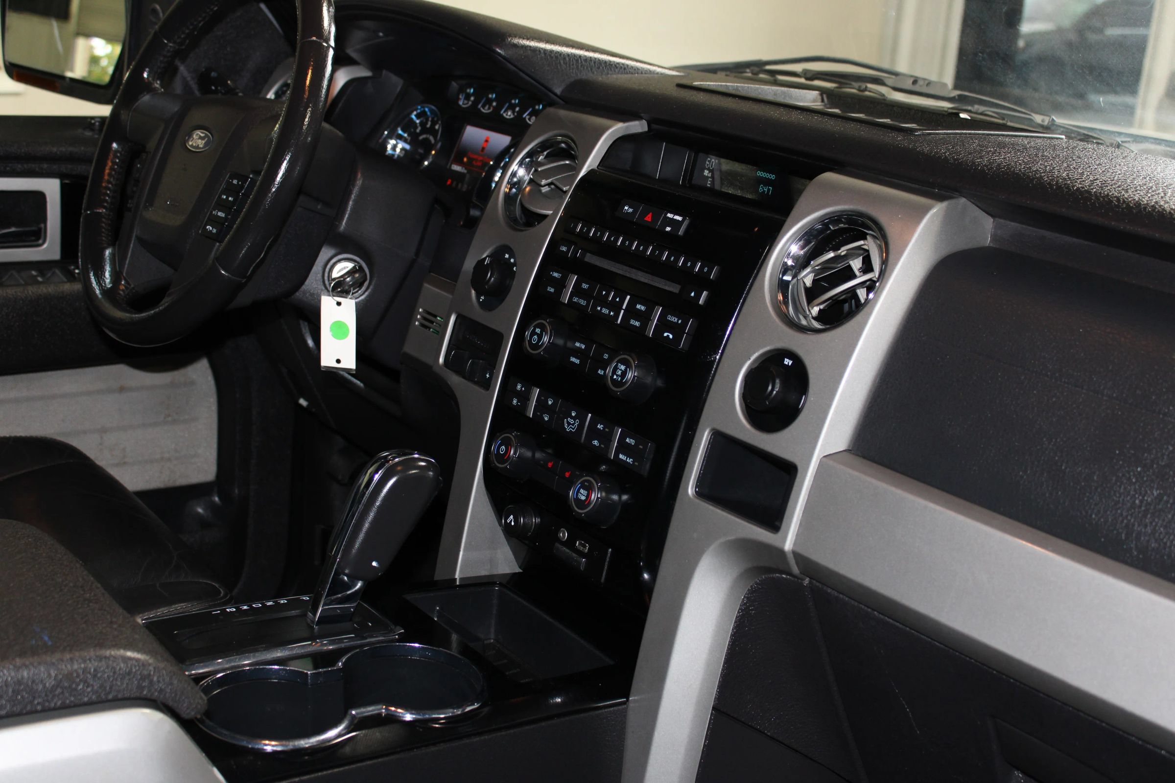 Used 2011 Ford F150 FX4 w/ FX Luxury Pkg AWD/4WD image 33