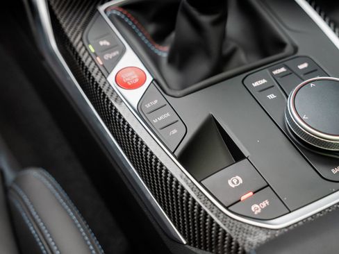 Used 2025 BMW M2 RWD image 60