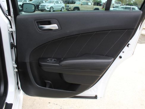 Used 2020 Dodge Charger R/T w/ Driver Convenience Group RWD image 26