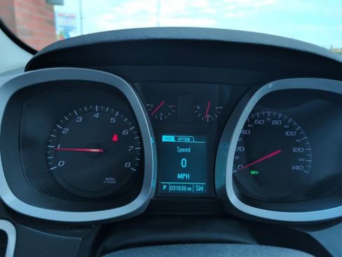 Used 2017 Chevrolet Equinox LT w/ Convenience Package FWD image 15